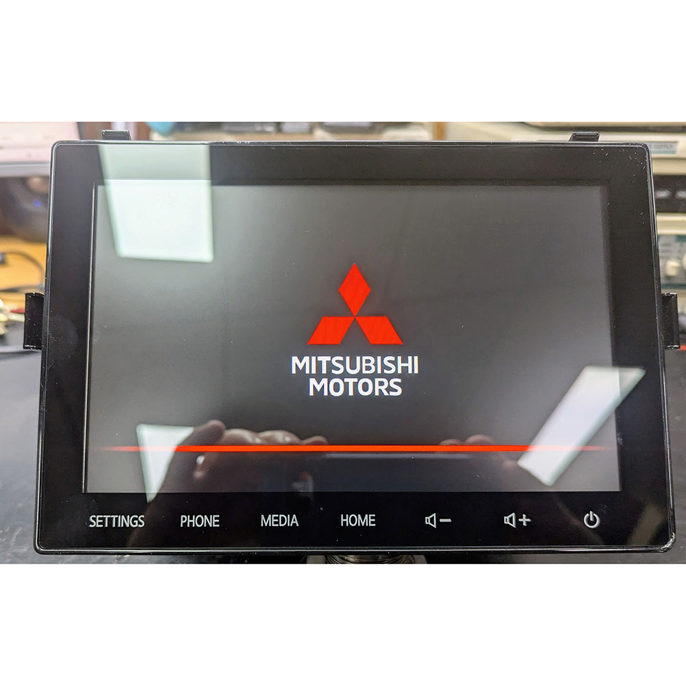 navigations-reparation-til-mitsubishi-outlander-og-mirage-asx-satnav-nr-201-problemer-med-touchskaerm